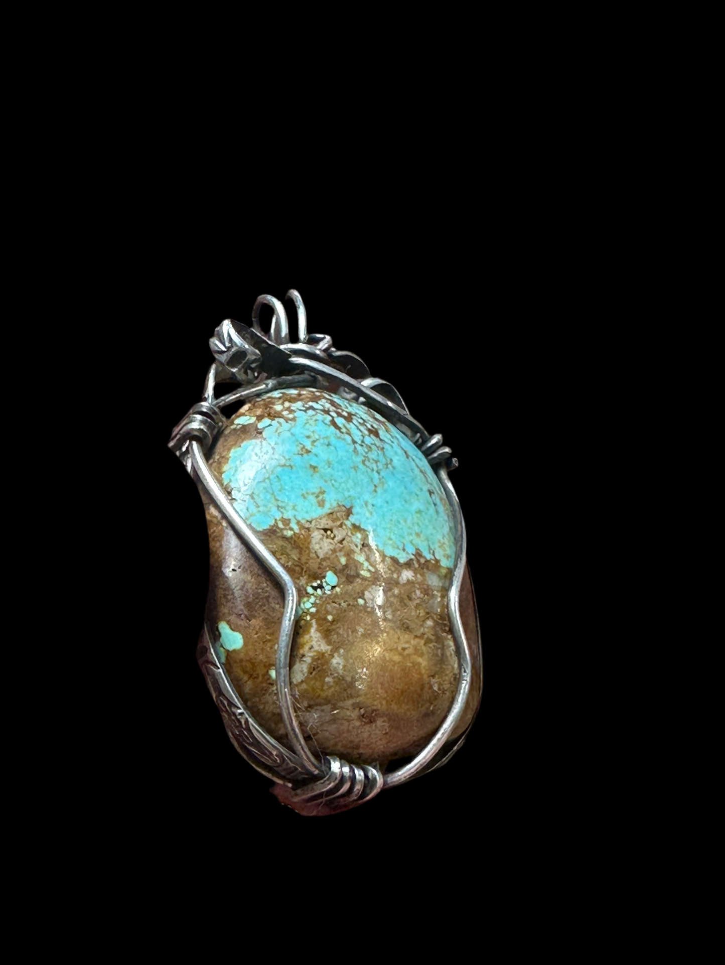 Kingman Bisbee #8 Mine Turquoise Pendant in Sterling Silver”